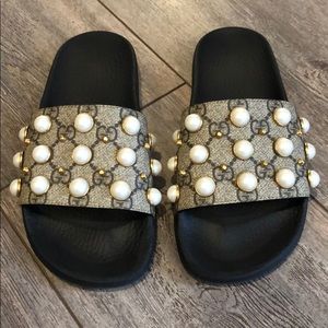 Gucci slides
